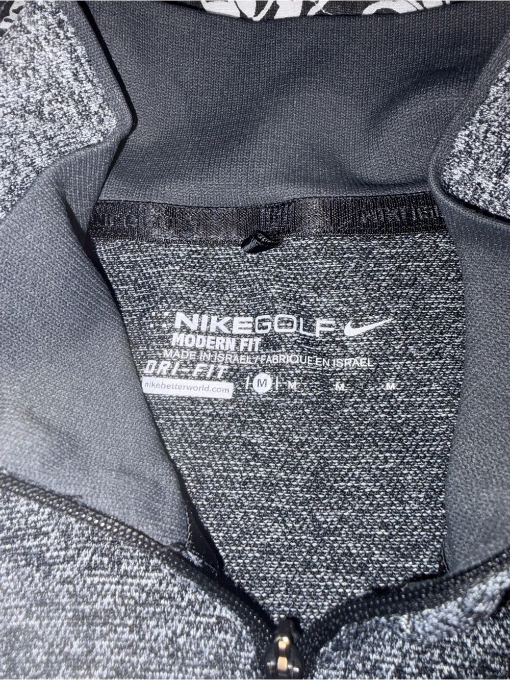 Nike Men’s Heathered Charcoal Quarter-Zip Pullover